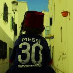 Combien gagne Messi par mois ?