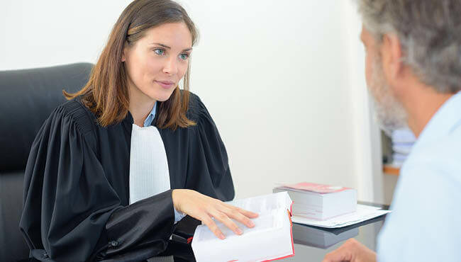 Comment devenir avocat ?