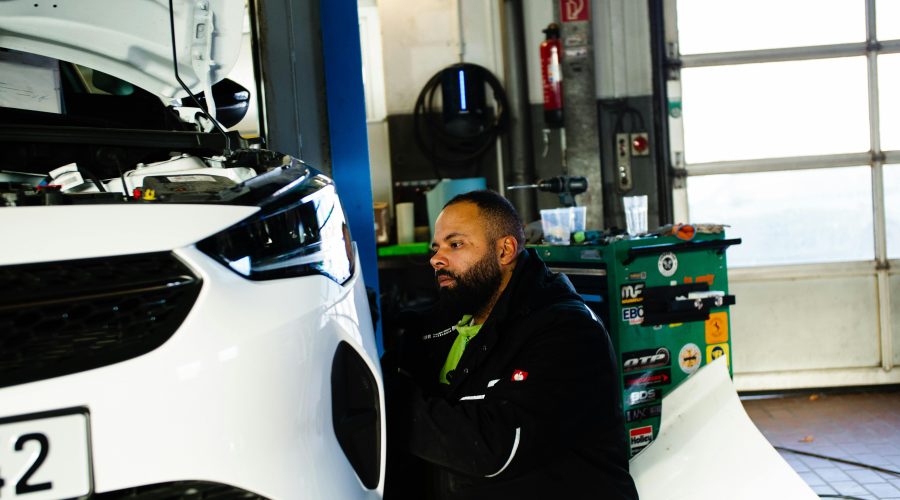 Comment devenir expert automobile ?