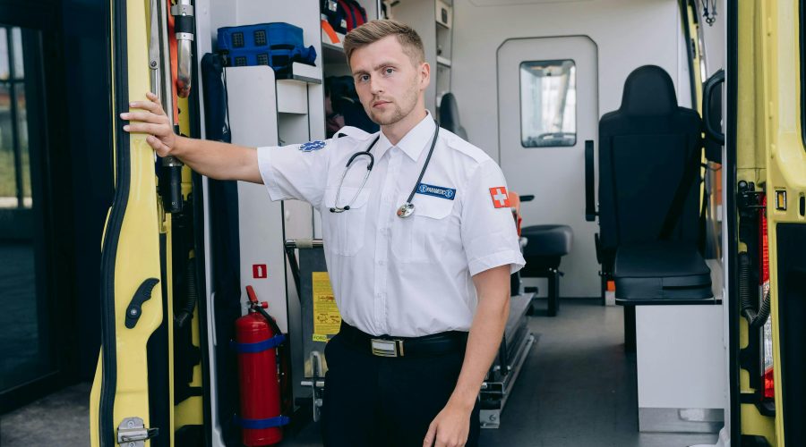 Auxiliaire ambulancier : fiche métier