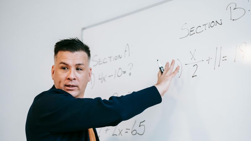 Que gagne un professeur des Écoles ?